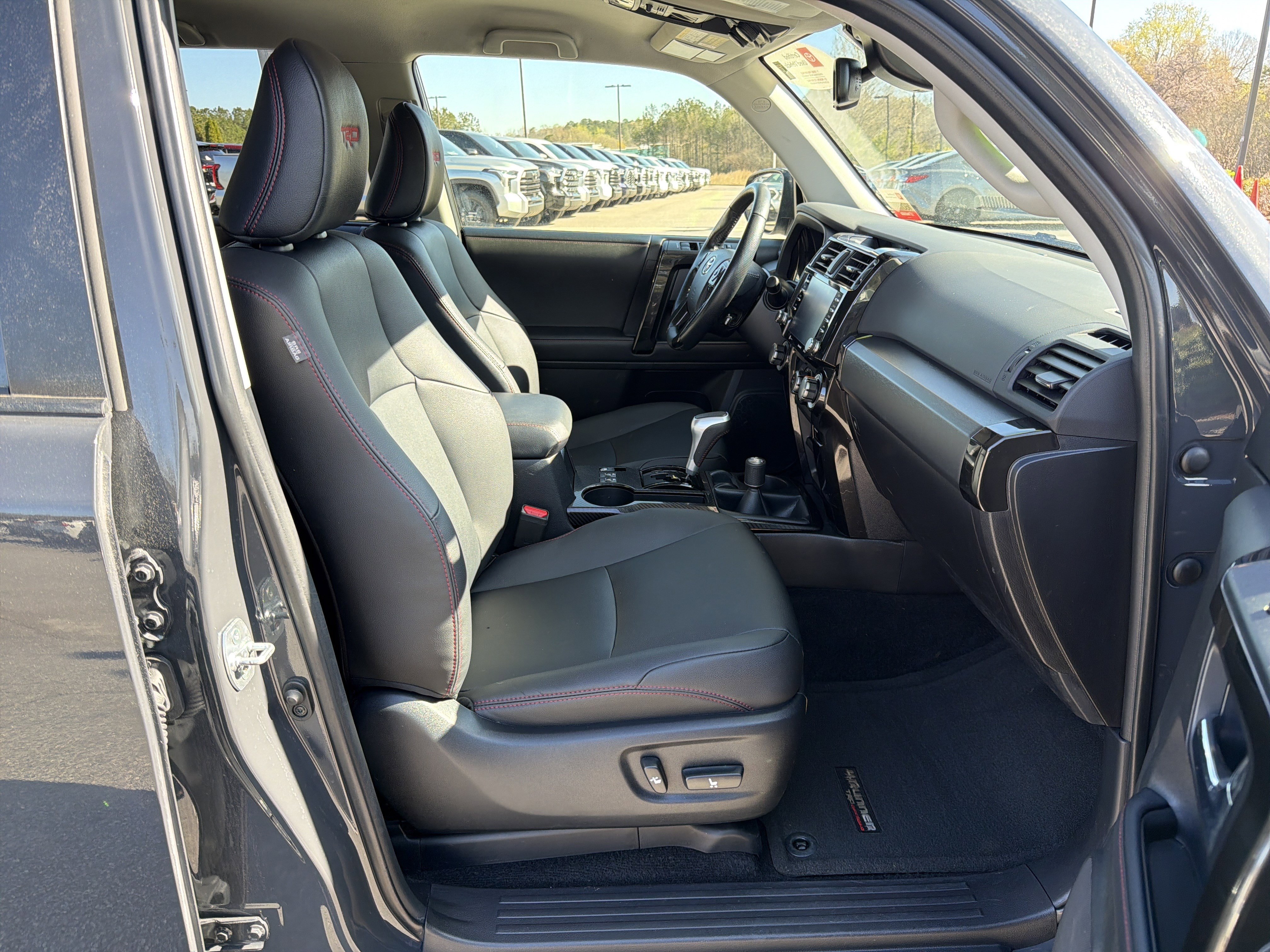 Certified 2024 Toyota 4Runner TRD Off-Road Premium image 25