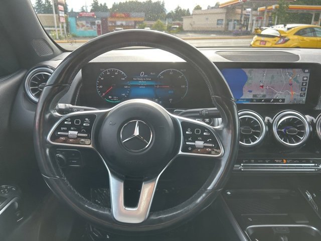 Used 2022 Mercedes-Benz EQB 350 4MATIC image 9