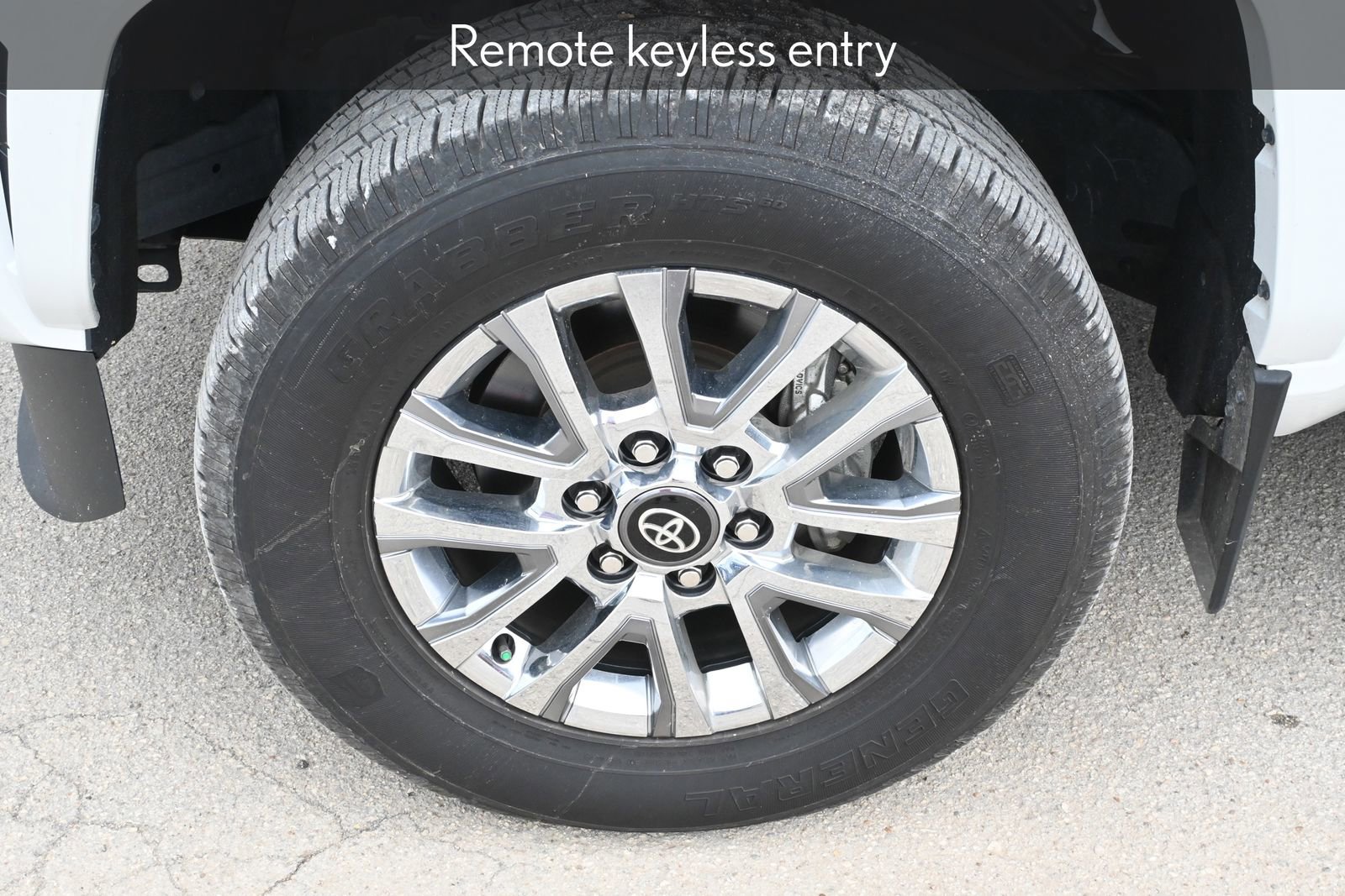 Used 2024 Toyota Tacoma Limited w/ Limited Package (LT) image 7