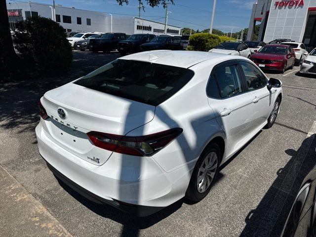 Used 2021 Toyota Camry LE FWD image 7