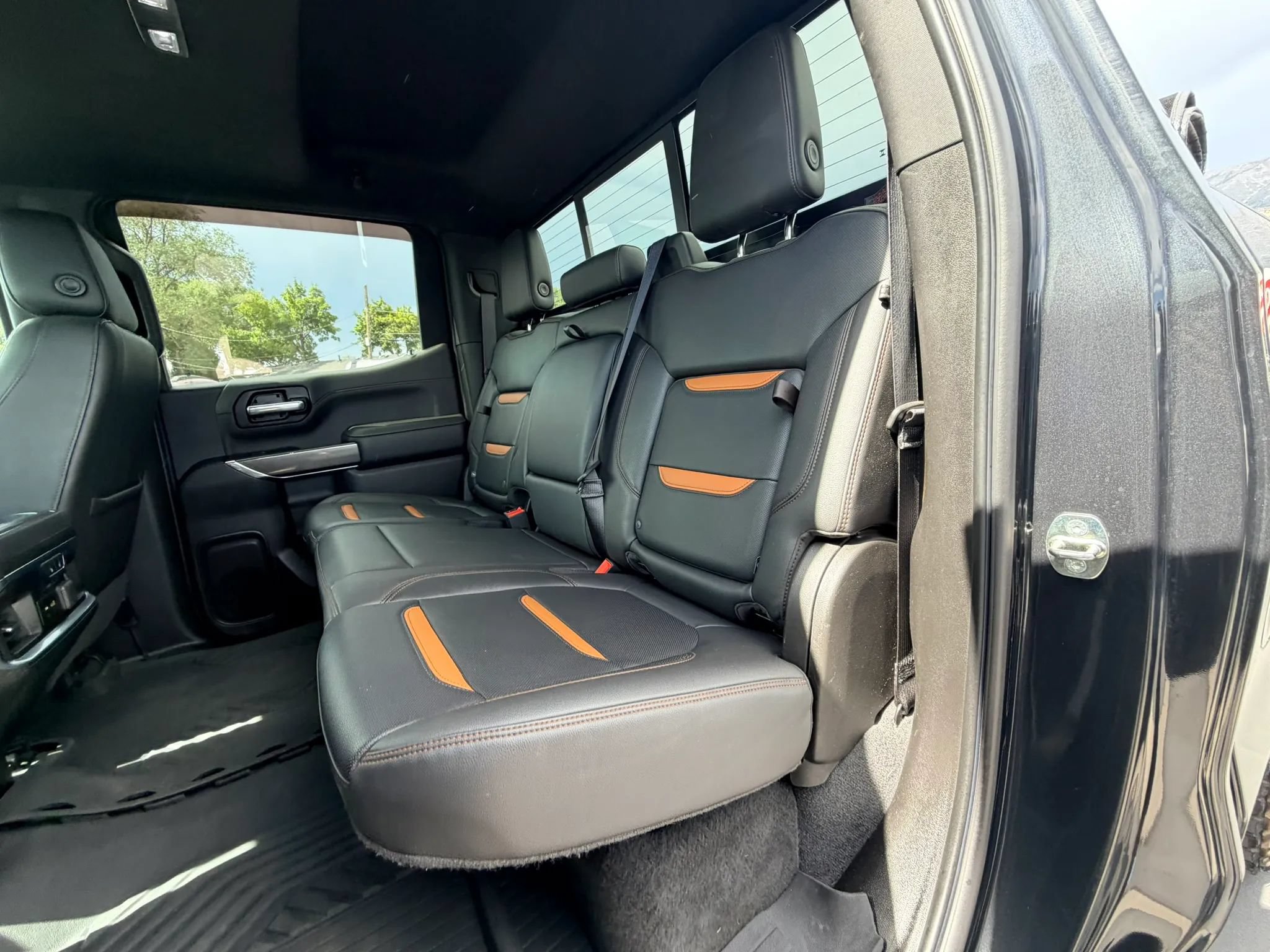 Used 2020 GMC Sierra 1500 AT4 w/ AT4 Premium Package AWD/4WD image 22