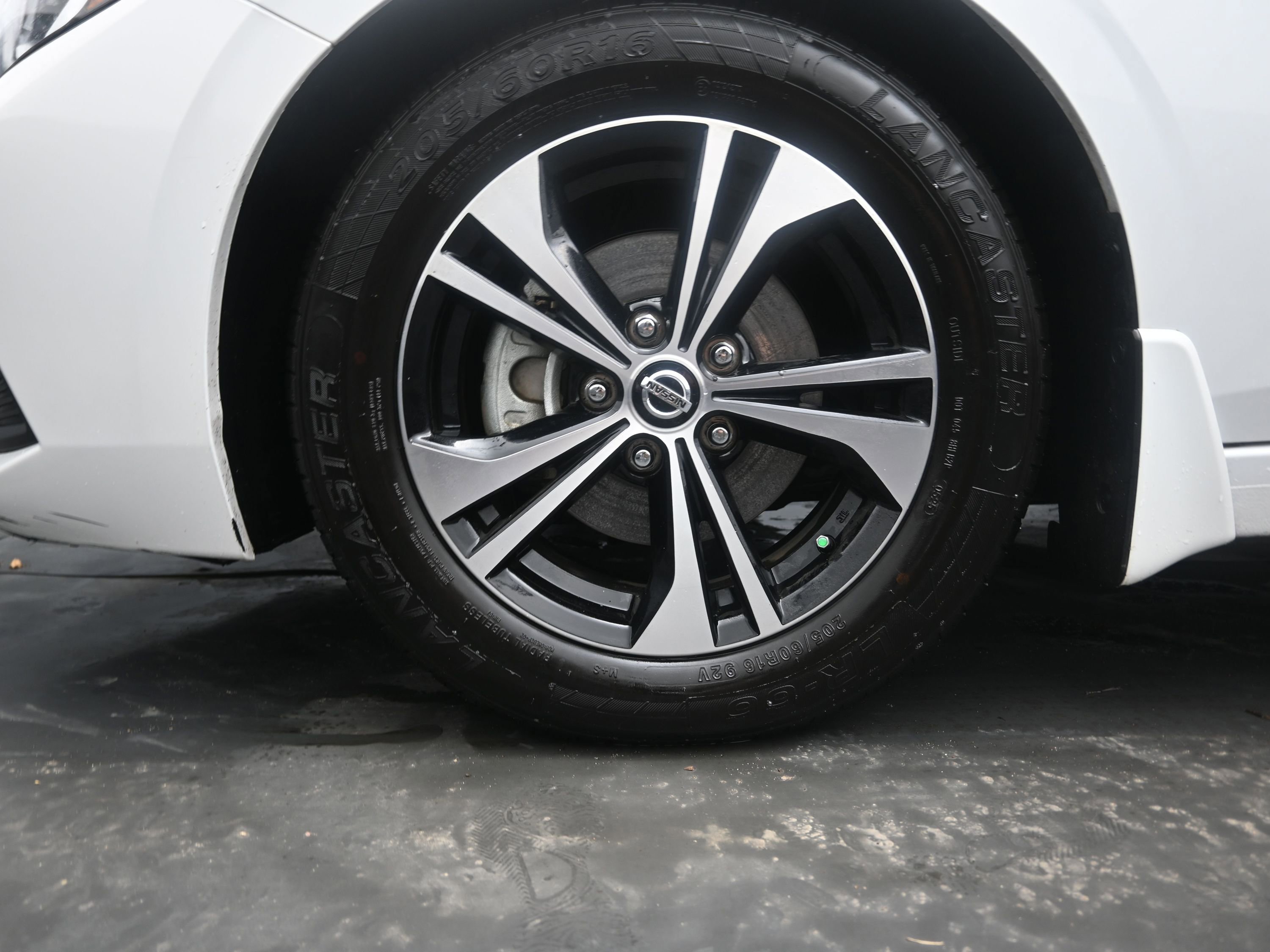 Certified 2022 Nissan Sentra SV w/ All-Weather Package image 9