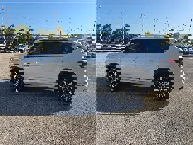 New 2026 Volkswagen Atlas SEL Premium R-Line image 8