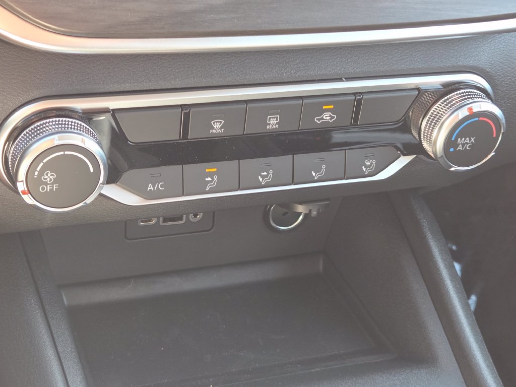 New 2026 Nissan Altima 2.5 SV FWD image 13