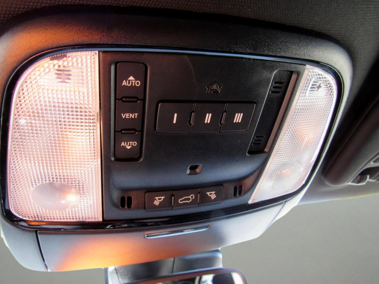 Used 2024 Dodge Durango GT image 27