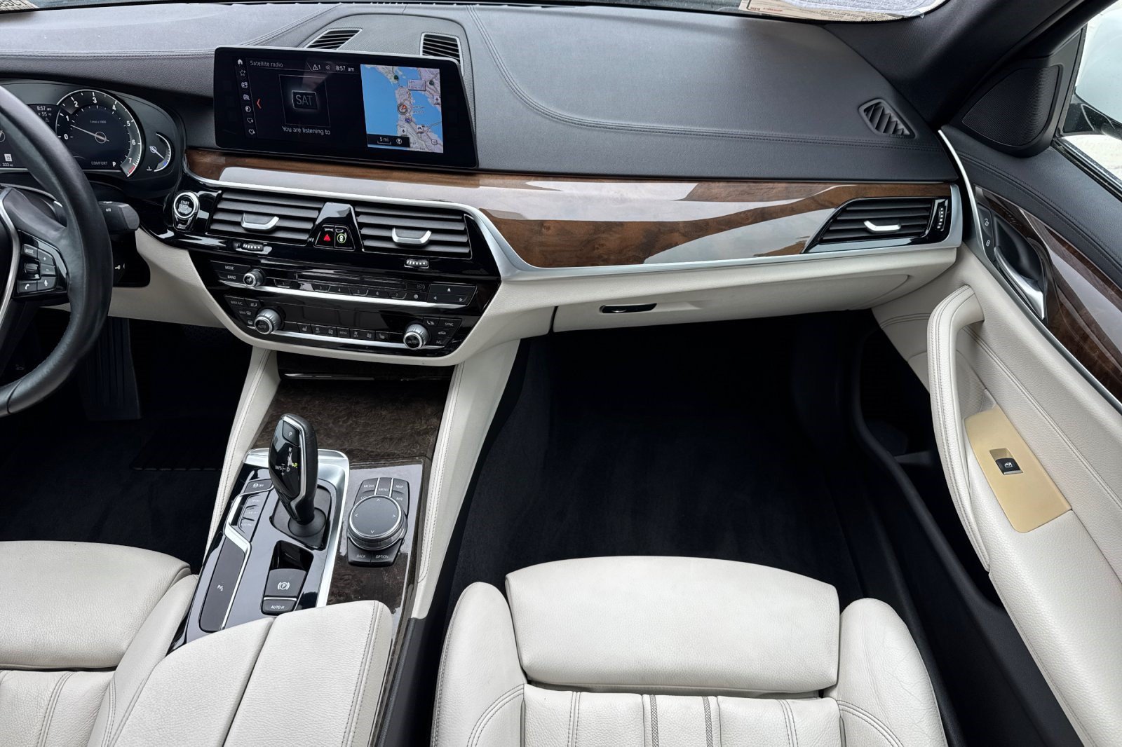 Used 2018 BMW 530i RWD image 30