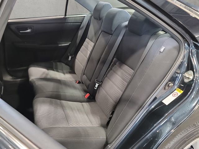 Used 2016 Toyota Camry LE image 17