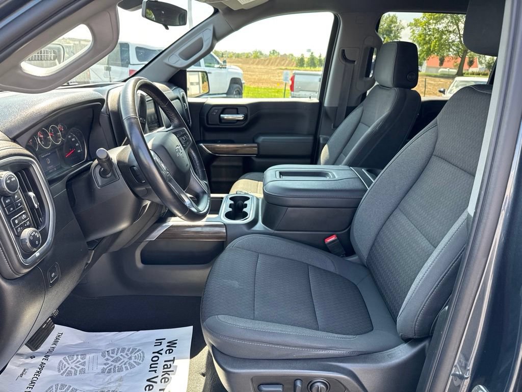 Used 2022 Chevrolet Silverado 1500 LT Trail Boss w/ Bed Protection Package AWD/4WD image 28