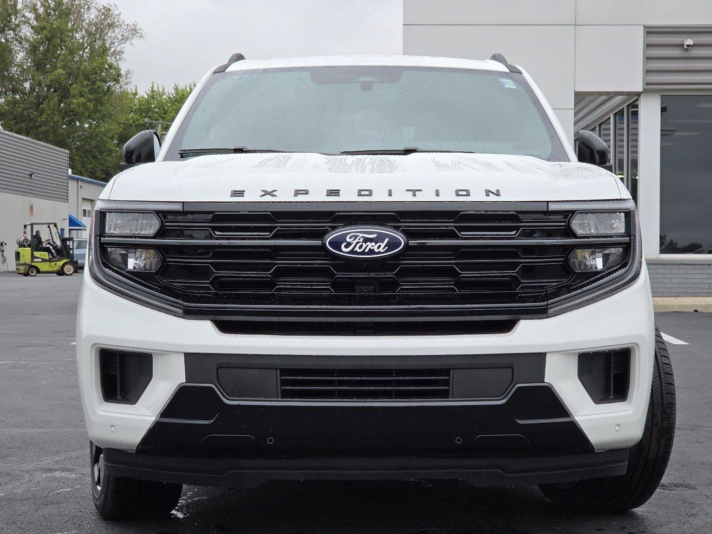 New 2027 Ford Expedition Max Platinum w/ Stealth Performance Package AWD/4WD image 13