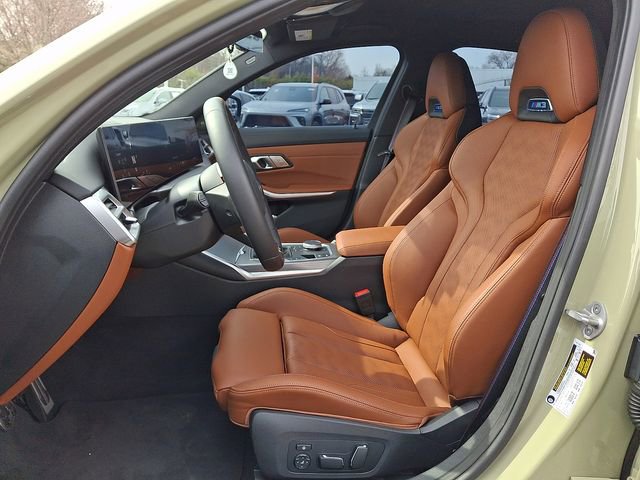 Used 2025 BMW M3 image 2