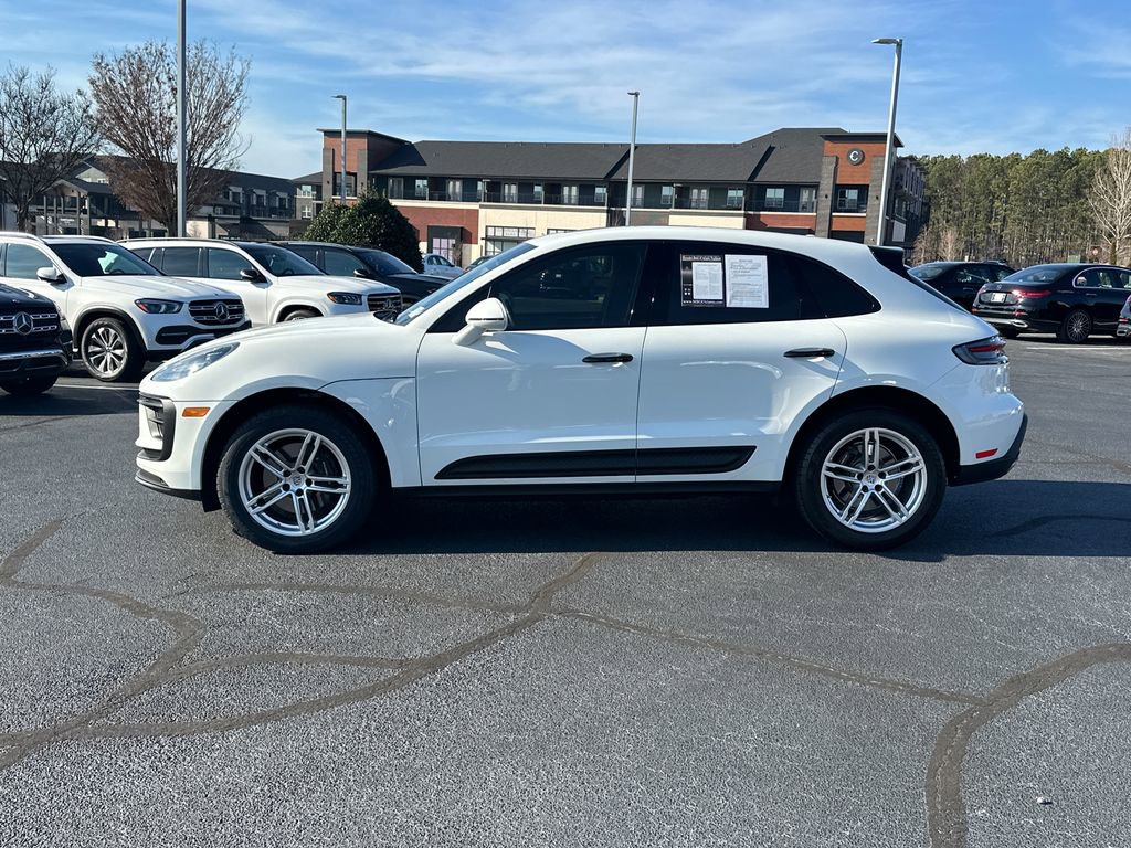 Used 2022 Porsche Macan Base image 4