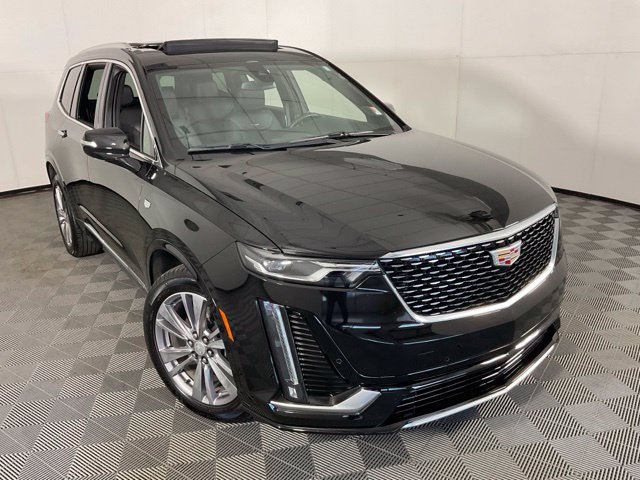Used 2025 Cadillac XT6 Premium Luxury w/ LPO, Floor Liner Package AWD/4WD image 40