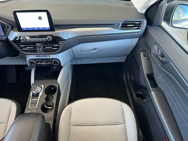 Certified 2024 Ford Escape Active image 12