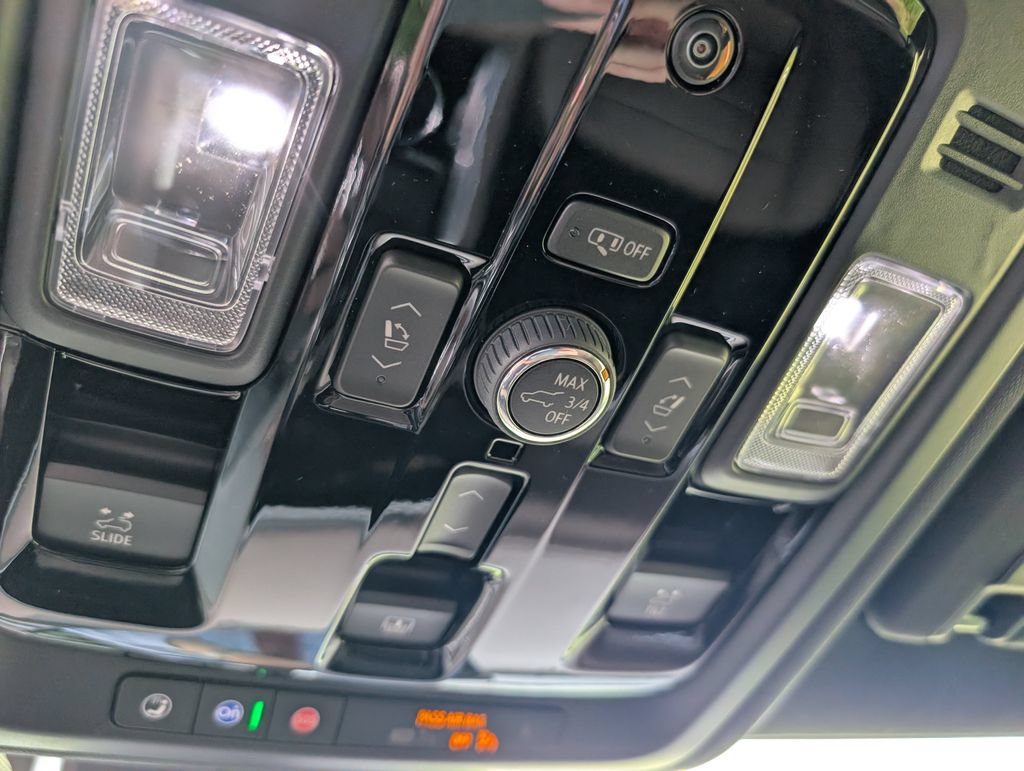 New 2026 Chevrolet Tahoe High Country AWD/4WD image 33