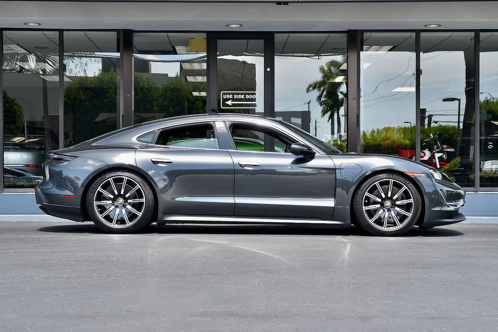 Used 2020 Porsche Taycan 4S AWD/4WD image 17