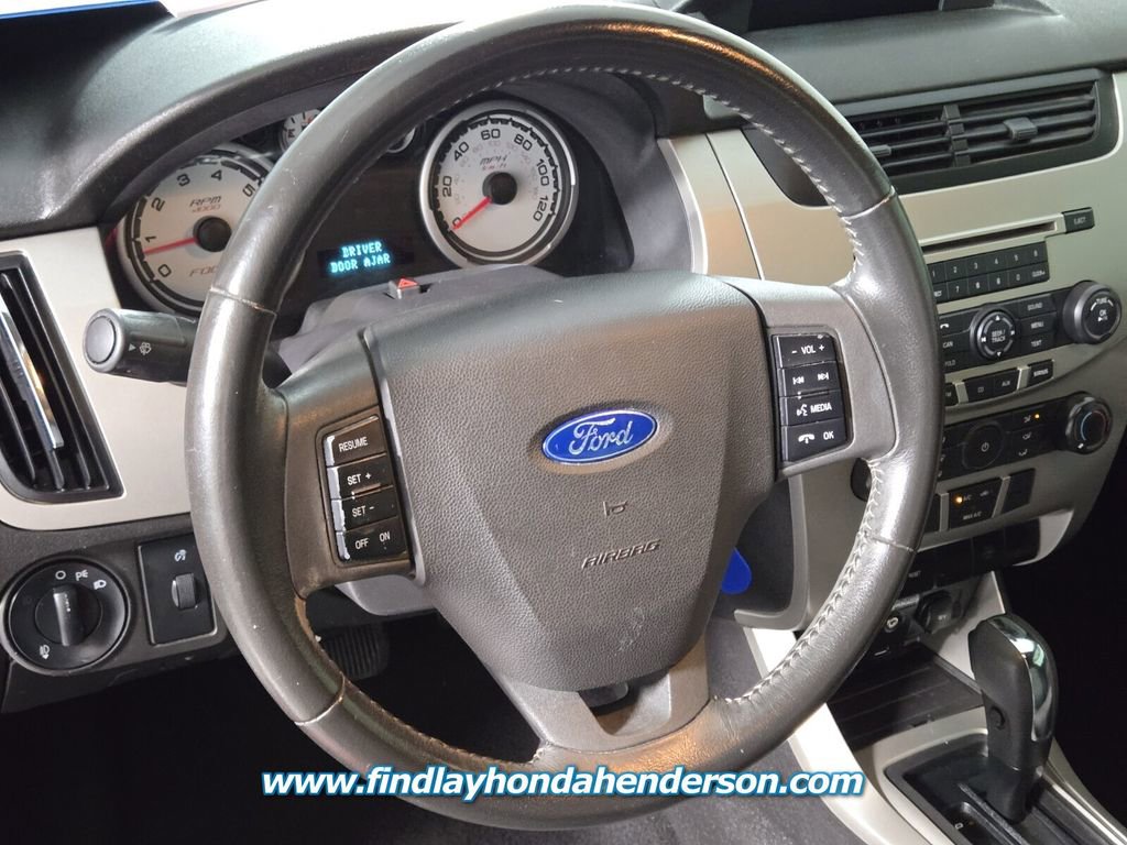 Used 2008 Ford Focus SE FWD image 17