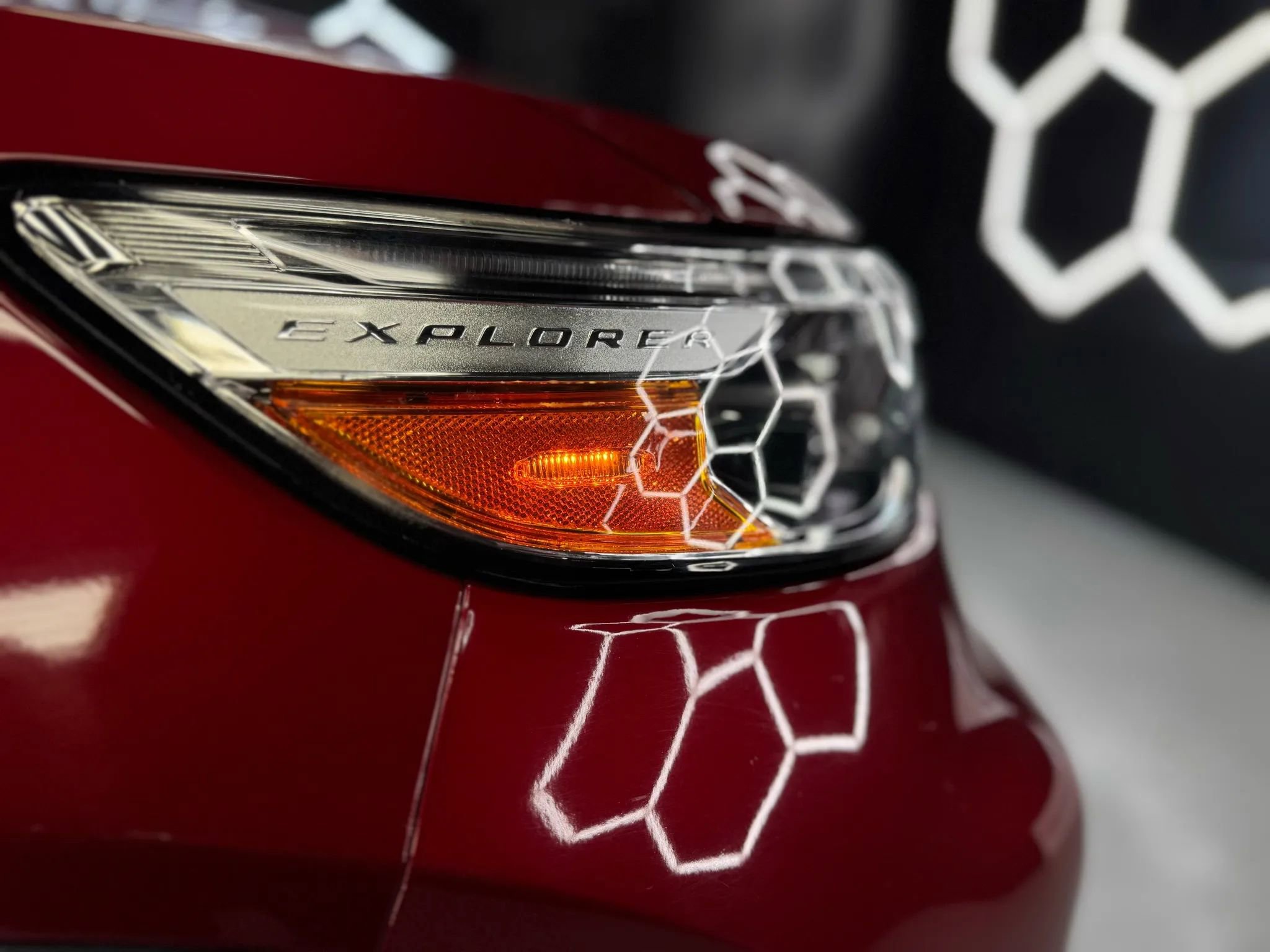 Used 2020 Ford Explorer XLT w/ Equipment Group 202A image 12