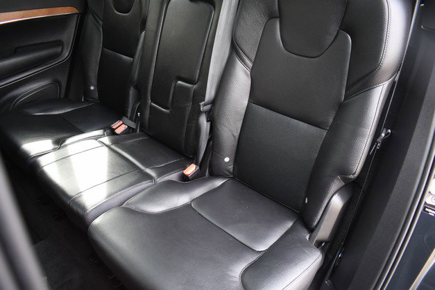 Used 2021 Volvo XC90 T5 Momentum w/ Advanced Package image 23