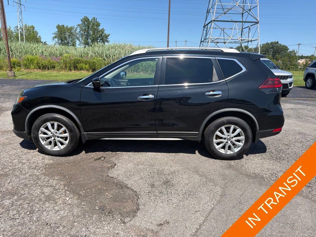 Used 2018 Nissan Rogue SV AWD/4WD image 4
