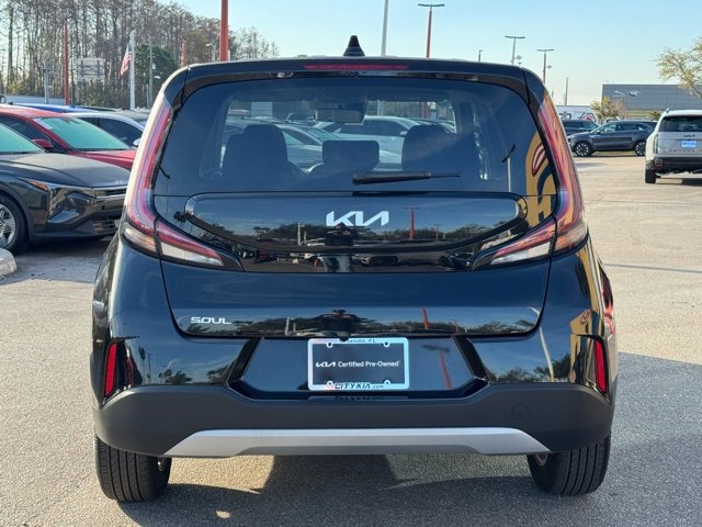 Certified 2025 Kia Soul LX image 6