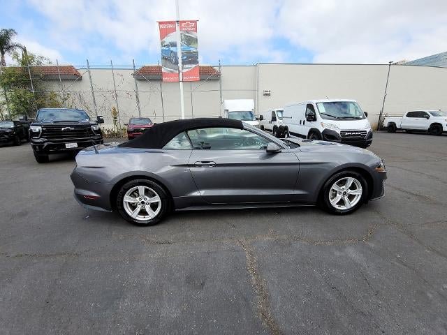Used 2023 Ford Mustang Convertible RWD image 9