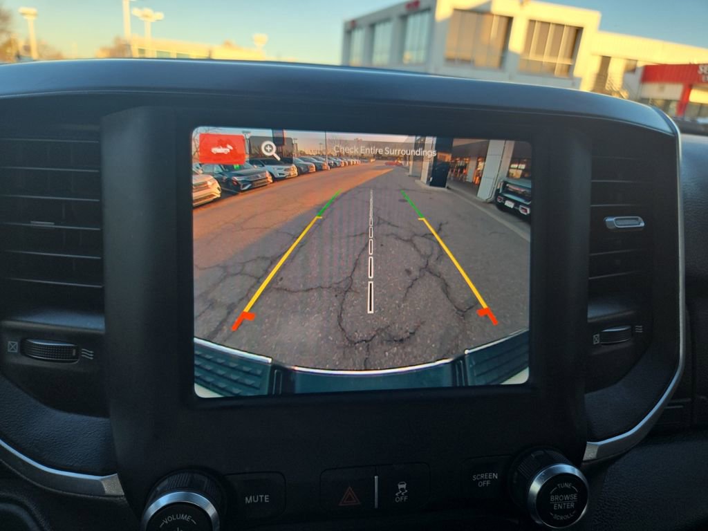 Used 2024 RAM 2500 Big Horn image 27