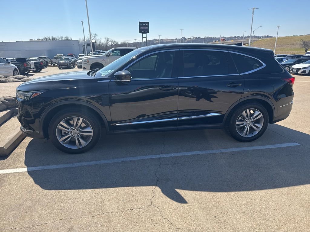 Used 2022 Acura MDX FWD image 2