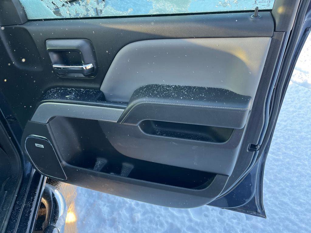 Used 2018 Chevrolet Silverado 1500 LTZ Z71 w/ Centennial Edition image 15