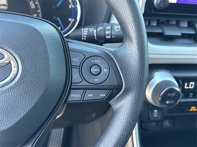 Used 2023 Toyota RAV4 XLE image 27