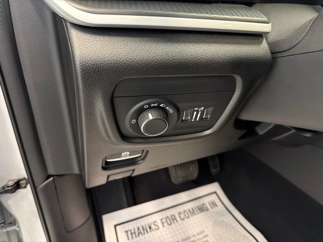 Used 2023 Jeep Grand Cherokee Altitude AWD/4WD image 18