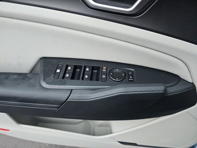 New 2026 Kia Sportage EX image 19