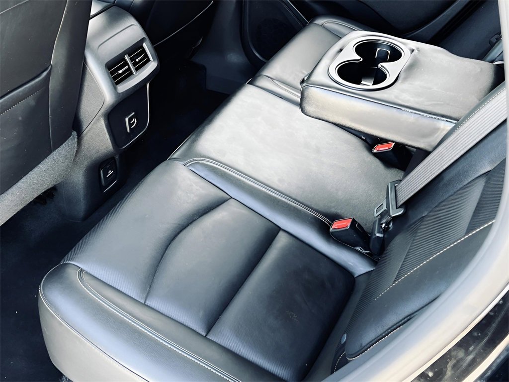 Used 2021 GMC Terrain SLT w/ Infotainment Package II image 17