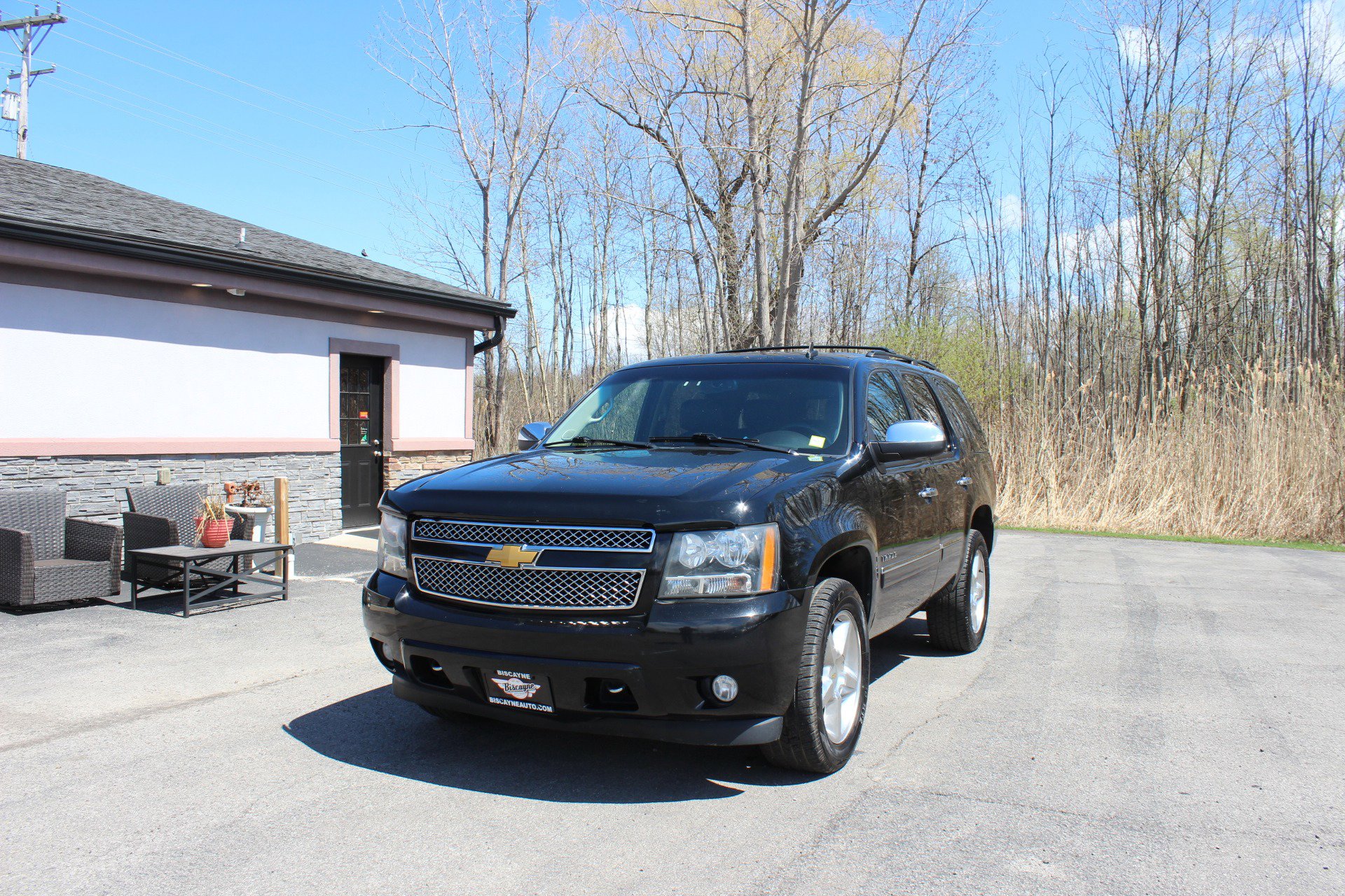 Used 2014 Chevrolet Tahoe LTZ AWD/4WD image 12