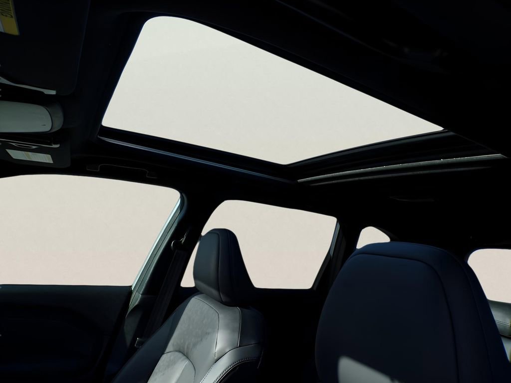Certified 2025 Subaru Forester Limited image 4