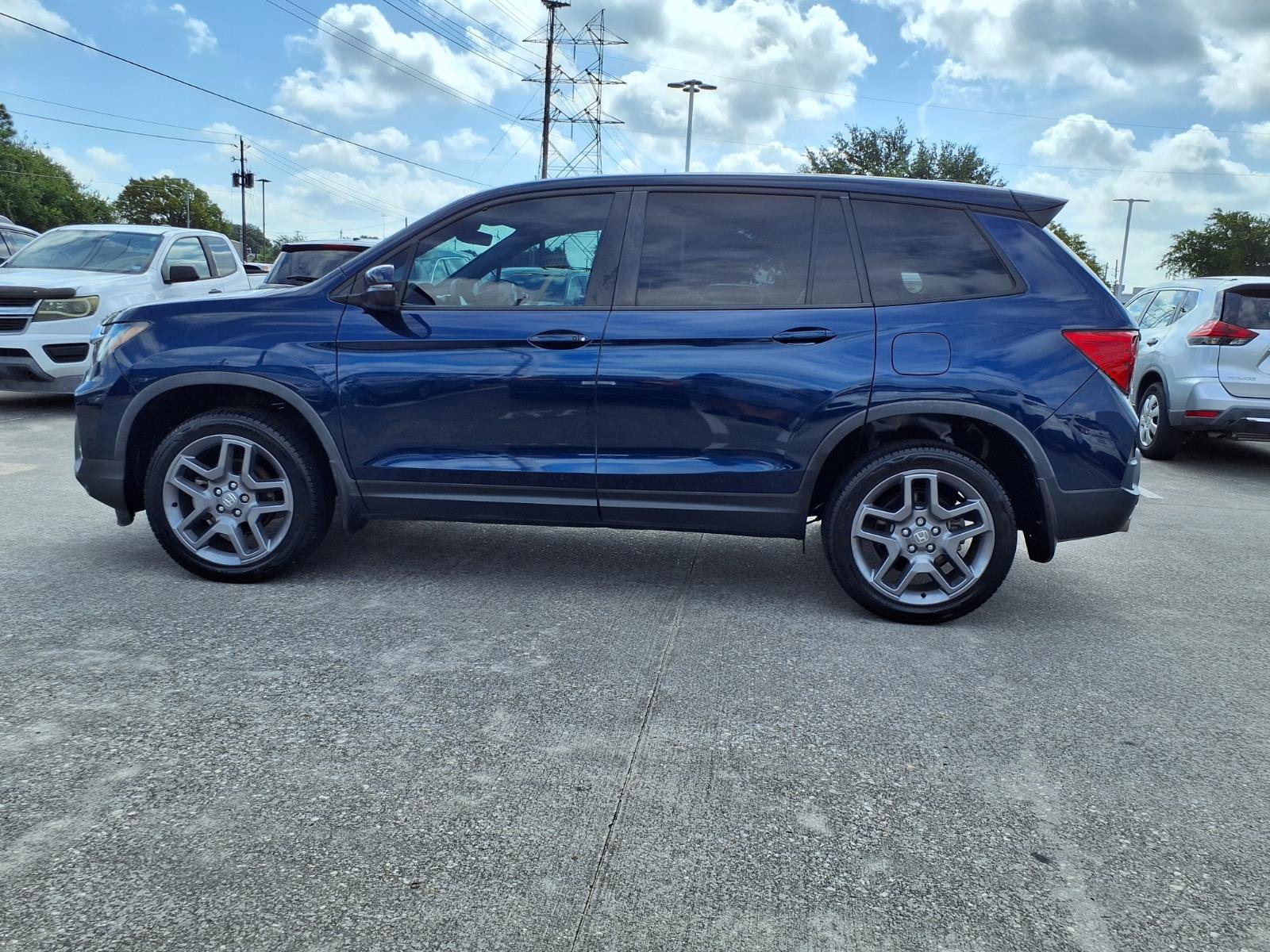 Used 2023 Honda Passport EX-L image 23