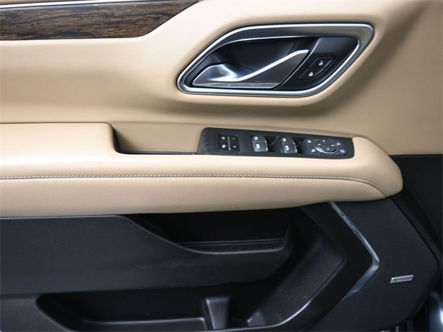 Used 2021 Chevrolet Suburban Premier w/ Premium Package image 13