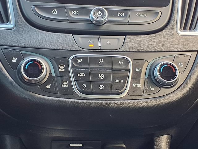 Used 2024 Chevrolet Malibu LT FWD image 12