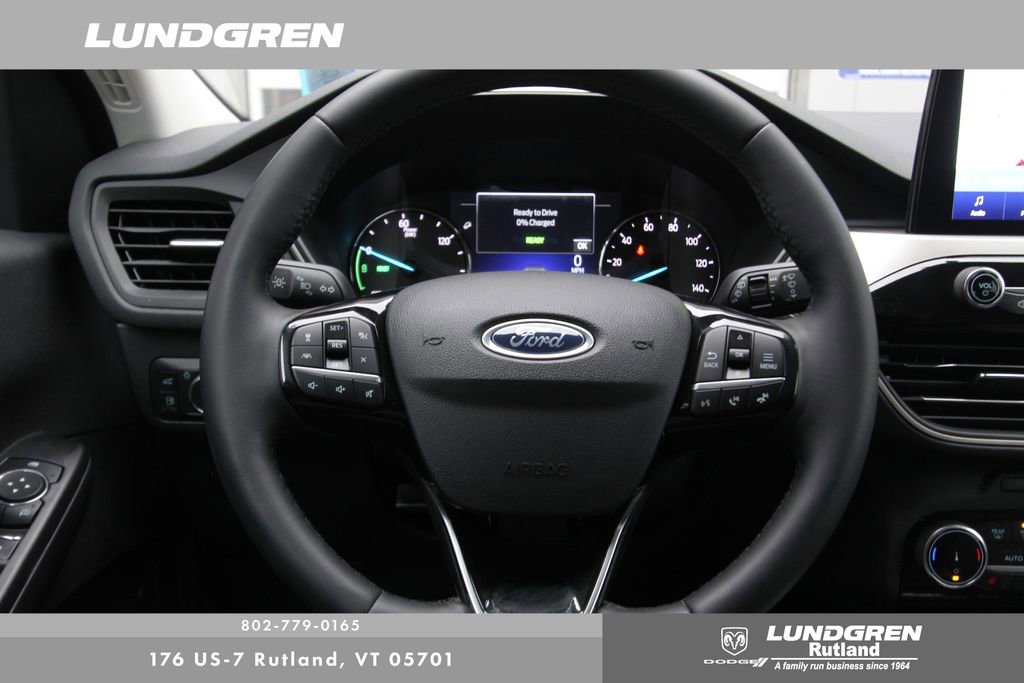Used 2022 Ford Escape SE w/ Convenience Package image 5