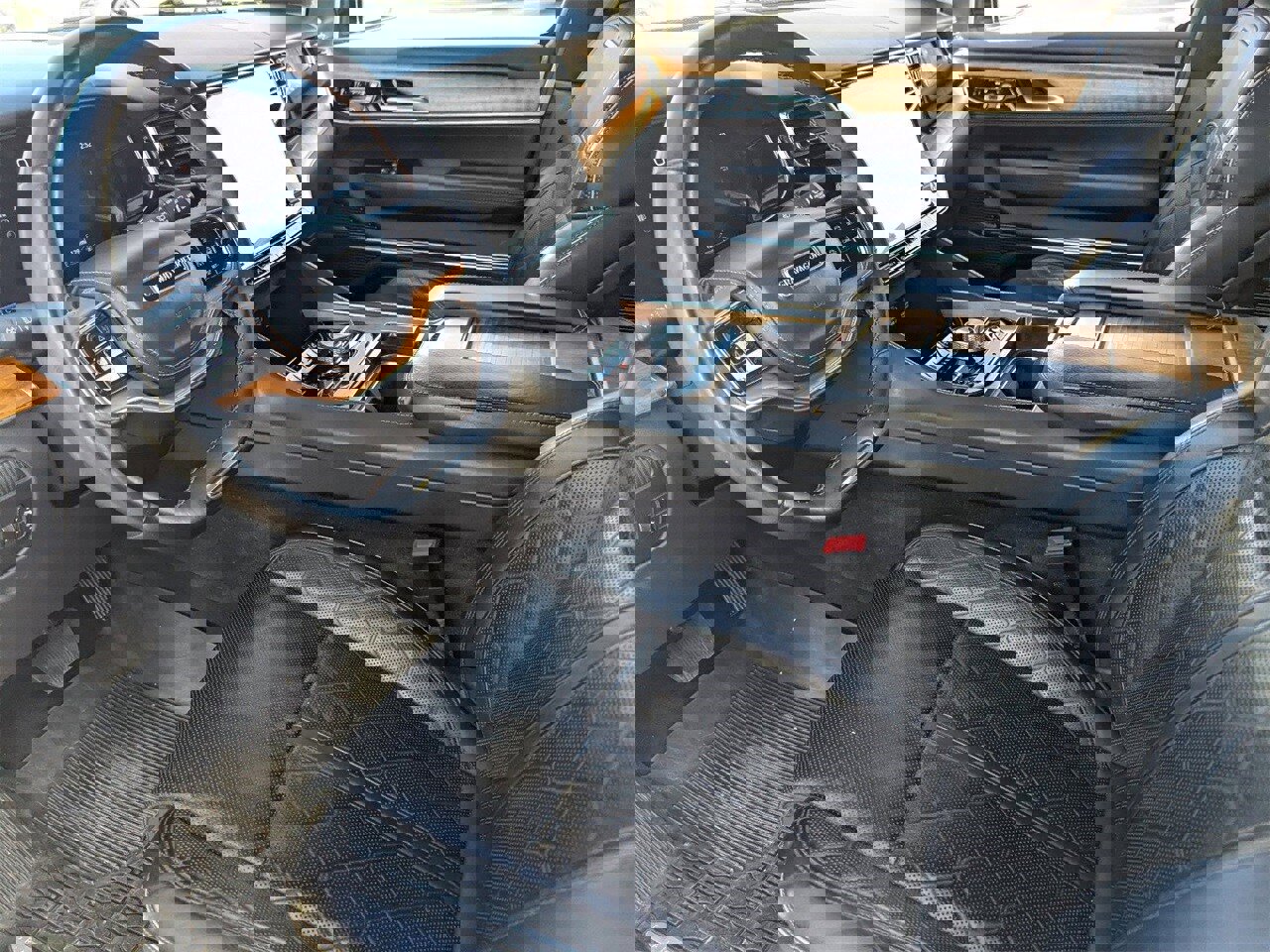 Used 2024 Jeep Grand Wagoneer L Series III image 28