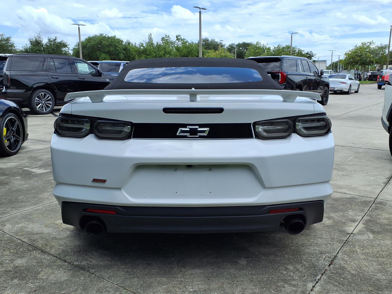 Used 2023 Chevrolet Camaro SS RWD image 7
