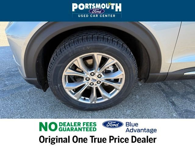 Used 2022 Ford Explorer XLT w/ Equipment Group 202A AWD/4WD image 42