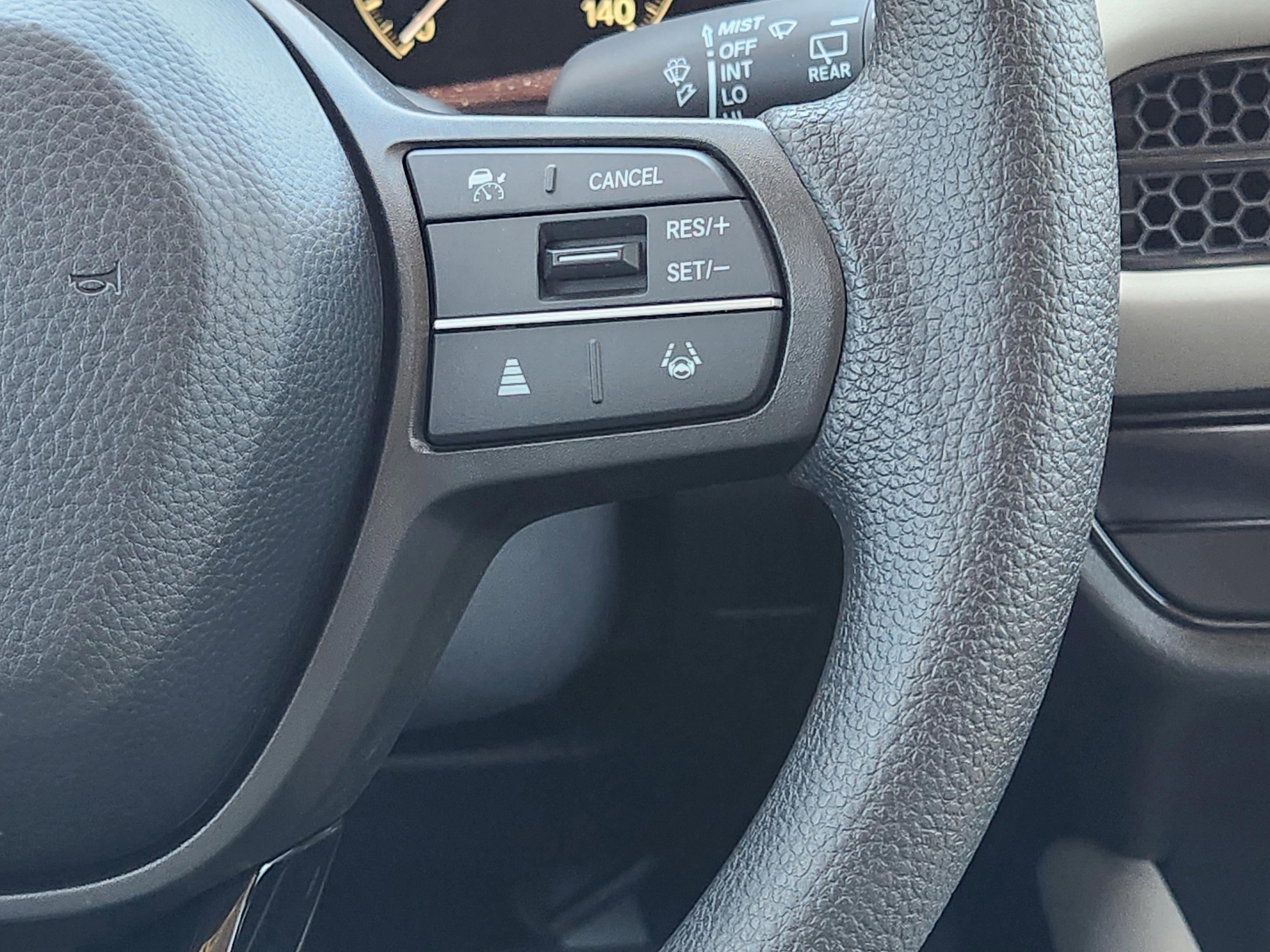 Certified 2026 Honda HR-V LX image 29