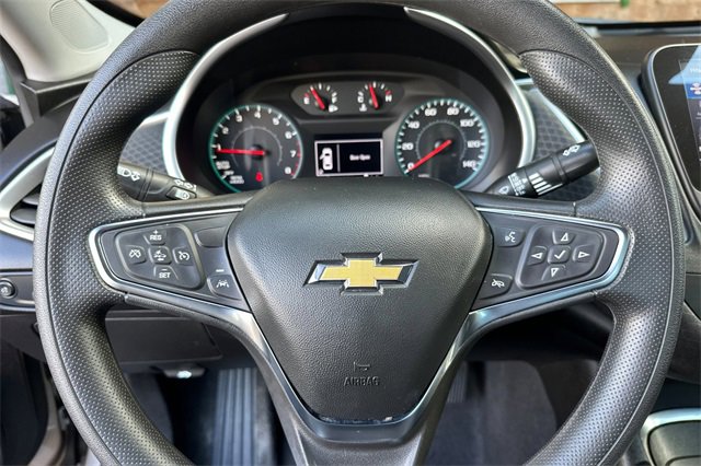 Used 2024 Chevrolet Malibu LT image 23