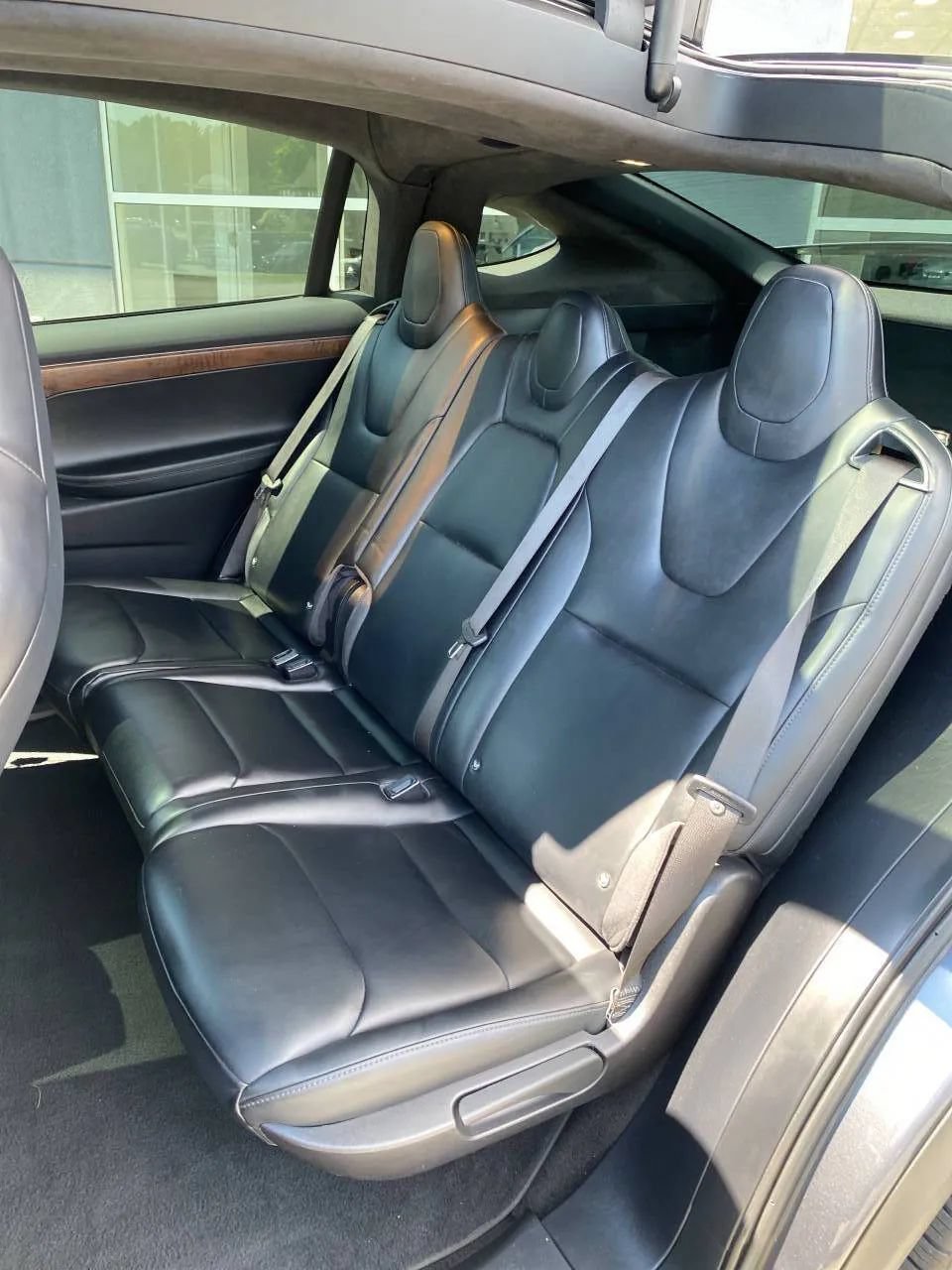 Used 2019 Tesla Model X AWD/4WD image 18