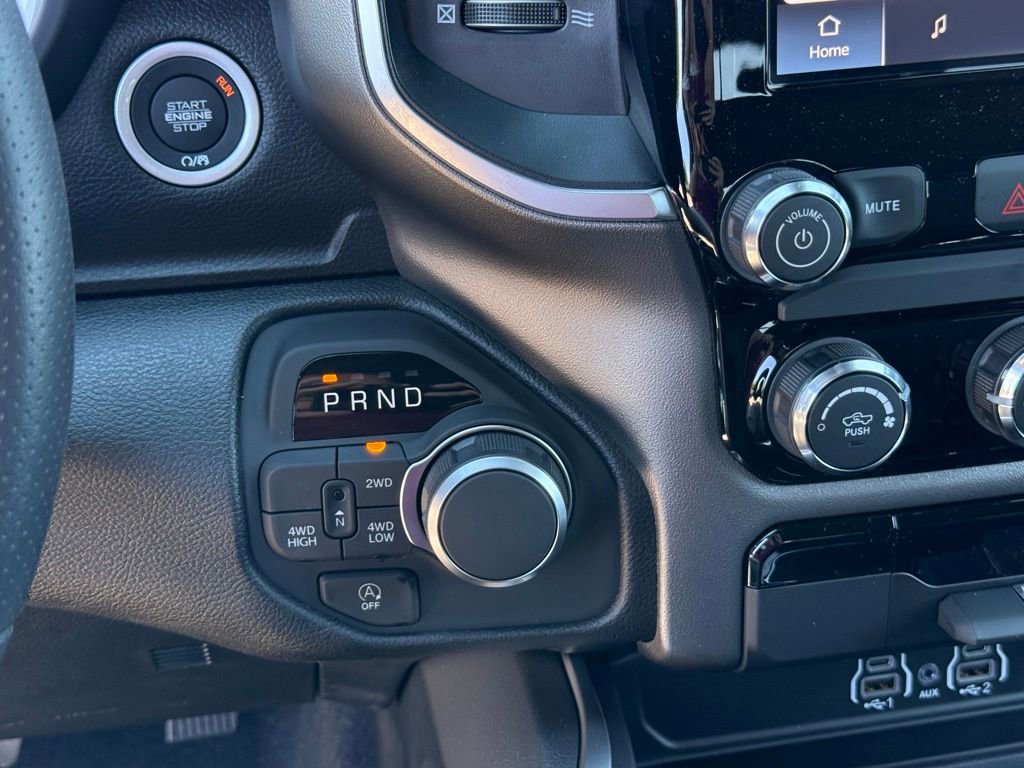 New 2026 RAM 1500 Express AWD/4WD image 20