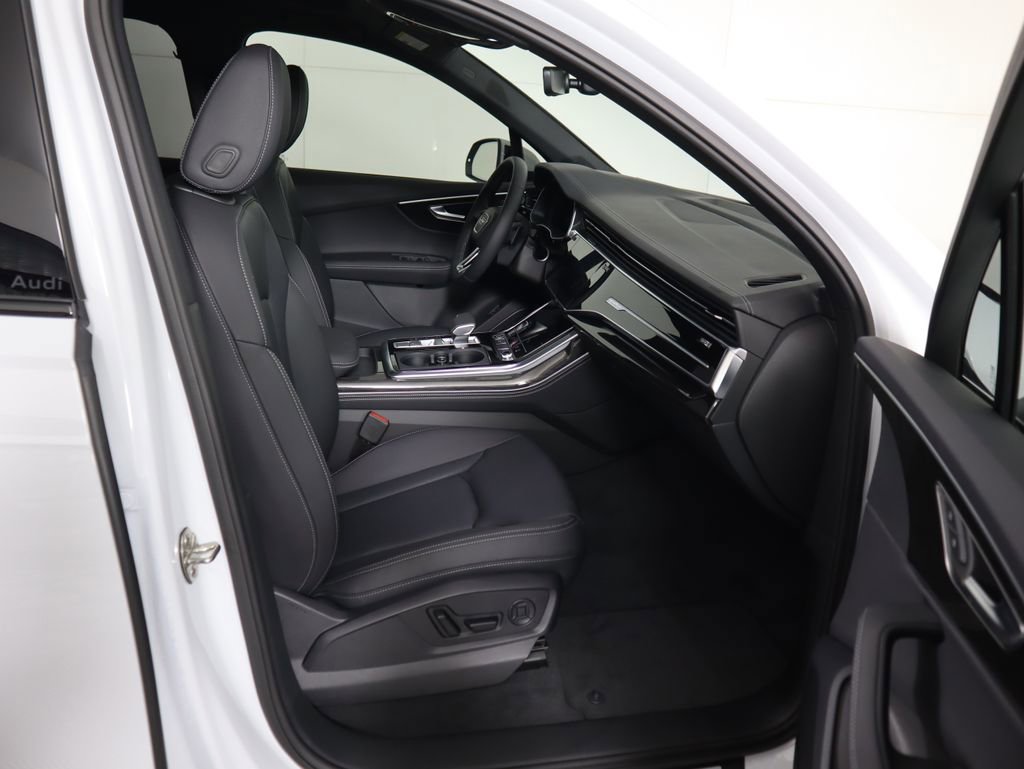 Used 2026 Audi Q7 3.0T Premium Plus w/ Premium Plus Package image 22