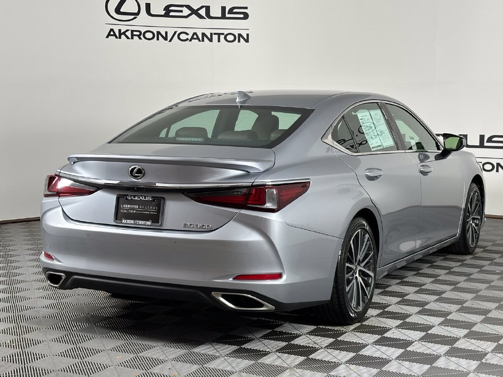 Used 2024 Lexus ES 350 w/ Premium Package FWD image 8