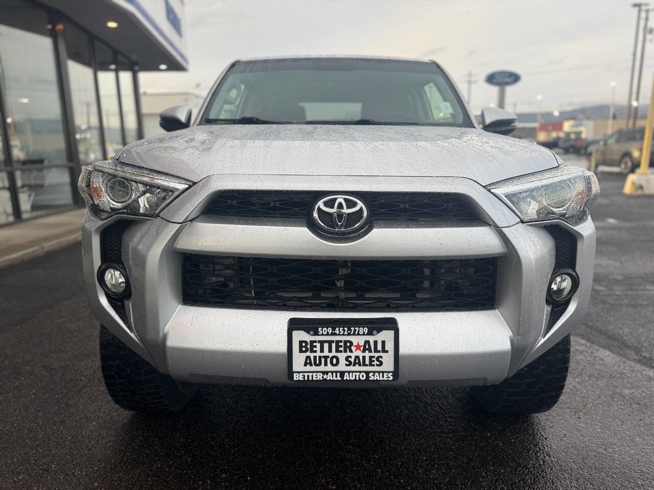 Used 2015 Toyota 4Runner SR5 Premium AWD/4WD image 3