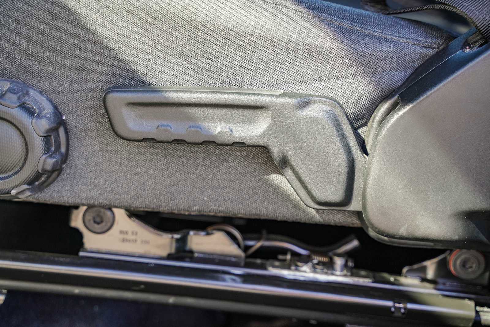 Used 2024 Jeep Wrangler Sport S image 18