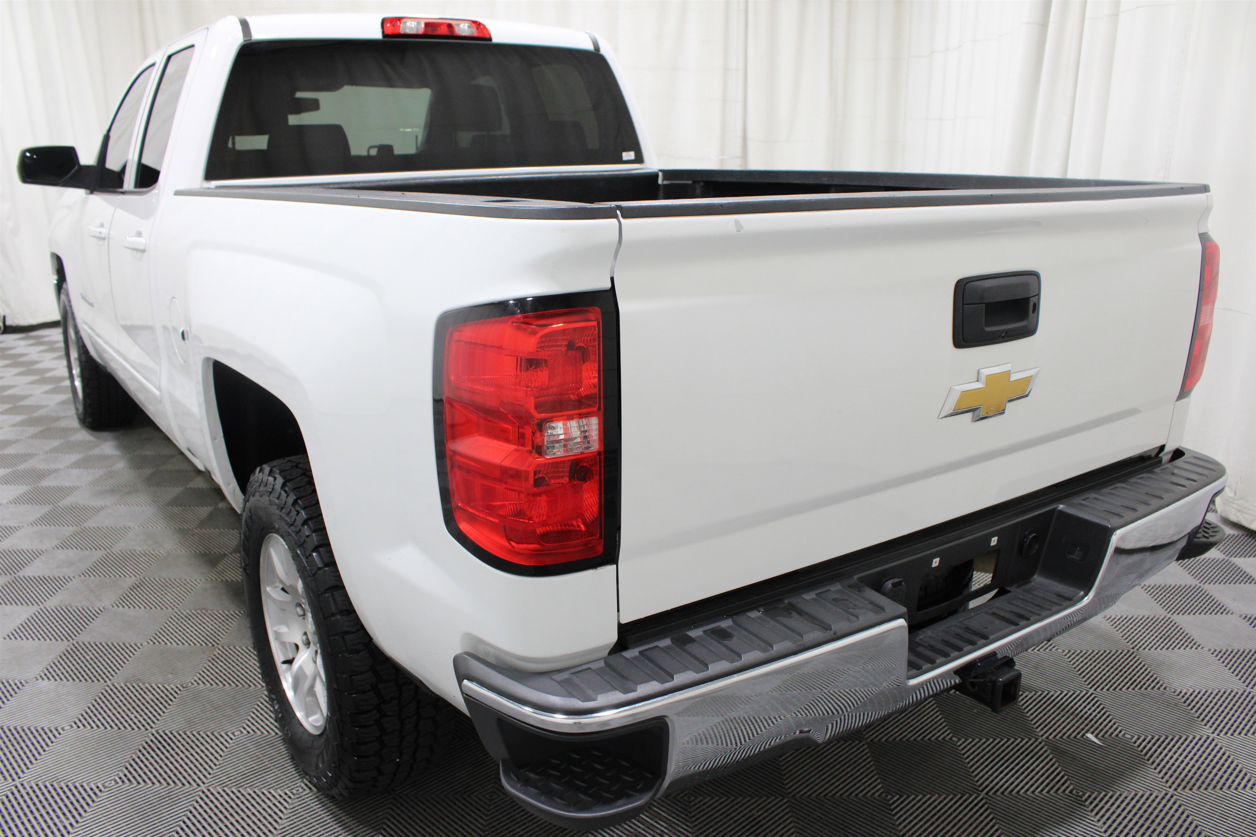 Used 2019 Chevrolet Silverado 1500 LT AWD/4WD image 27